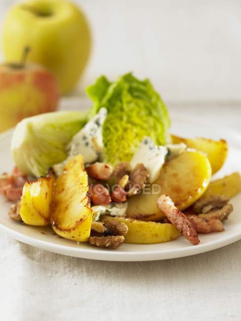 Pan-fried apples — Stock Photo